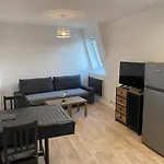 Location Granville à 50m de la mer (1 à 4 pers) (neuf)